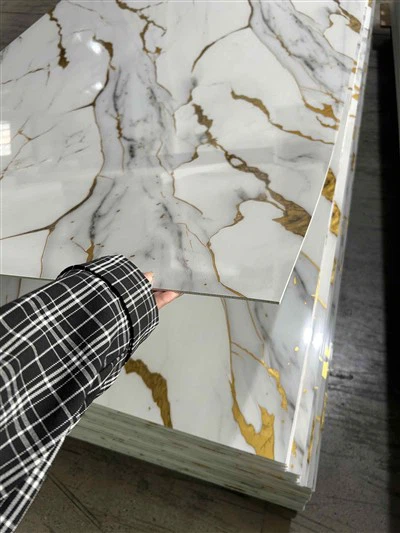 Trasforma i tuoi interni con eleganza senza tempo - Fogli in marmo in PVC premium "